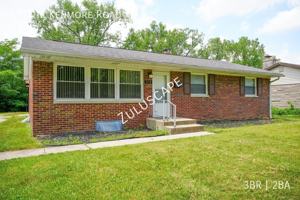 featured image of 4714 N Kenmore Rd