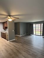 featured image of 17 Cheshire Dr #17