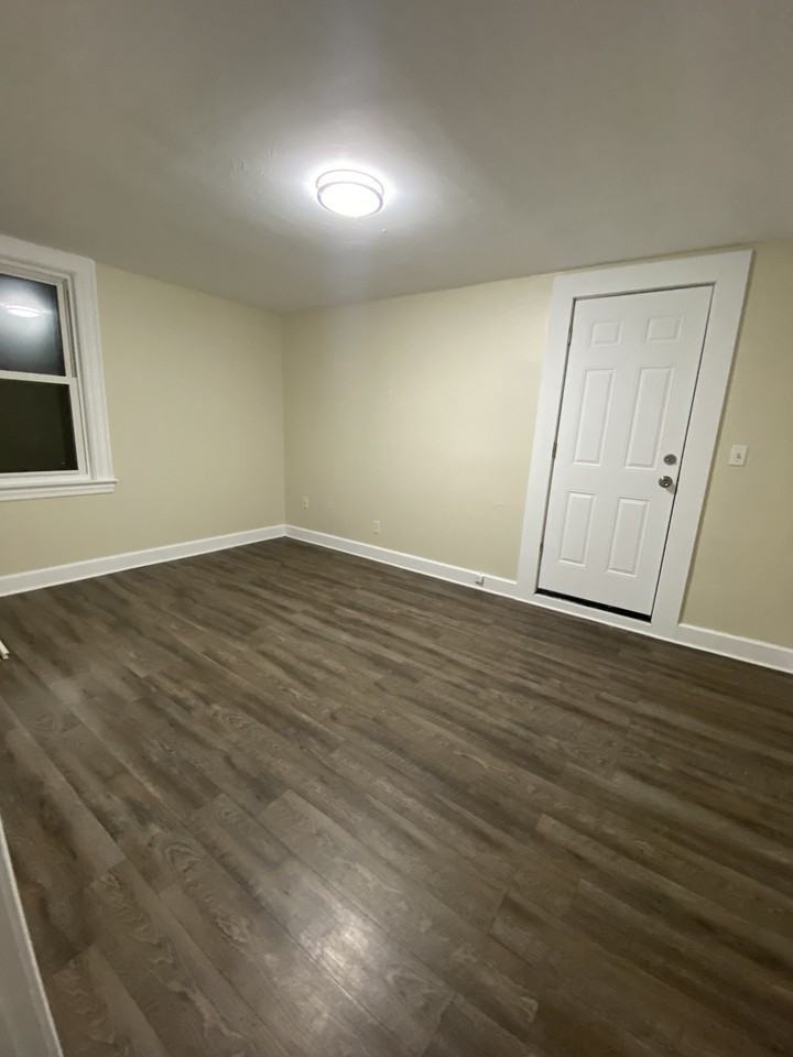 112 Beacon St #2ndFL - Photo 2 of 6