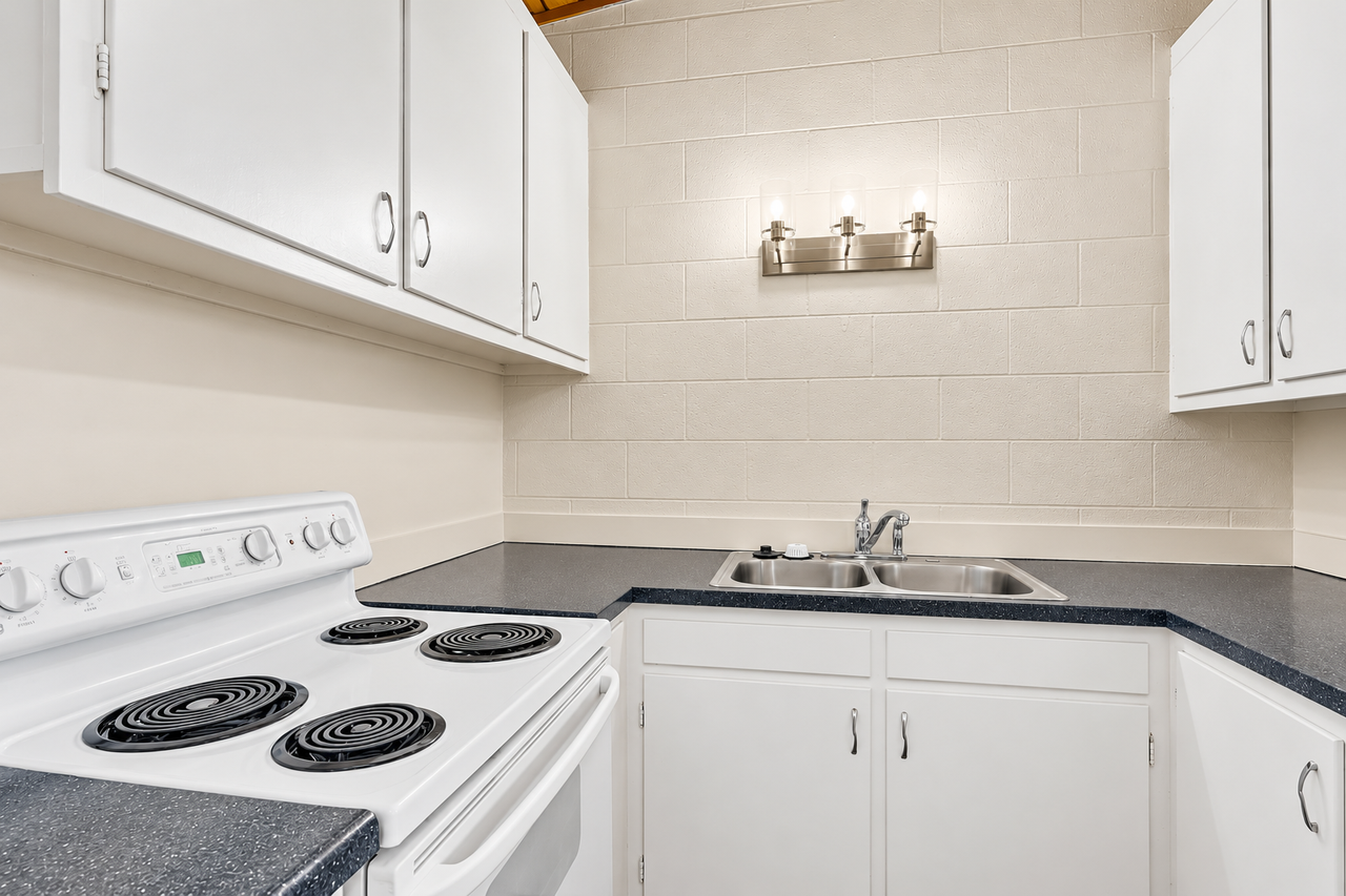 6065 S Sterne Pkwy - Photo 5 of 9