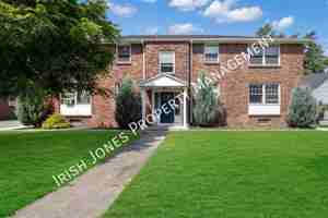 featured image of 880 Millersport Hwy #4