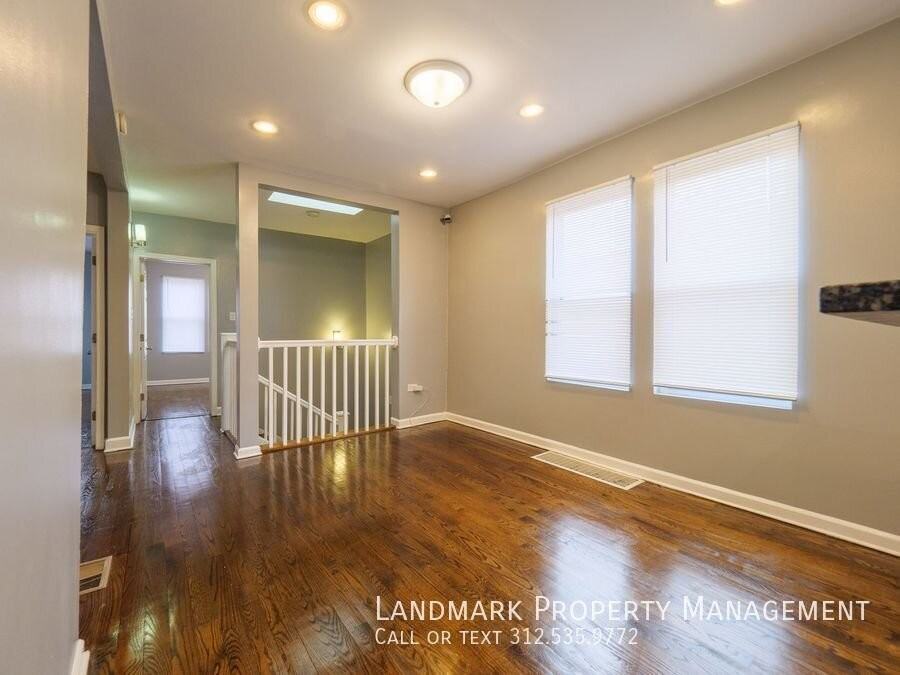 9521 S Yale Ave - Photo 5 of 38