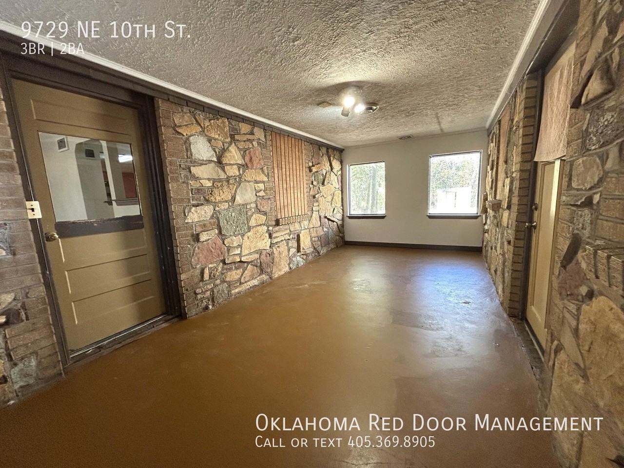 9729 Ne 10th St - Photo 5 of 11