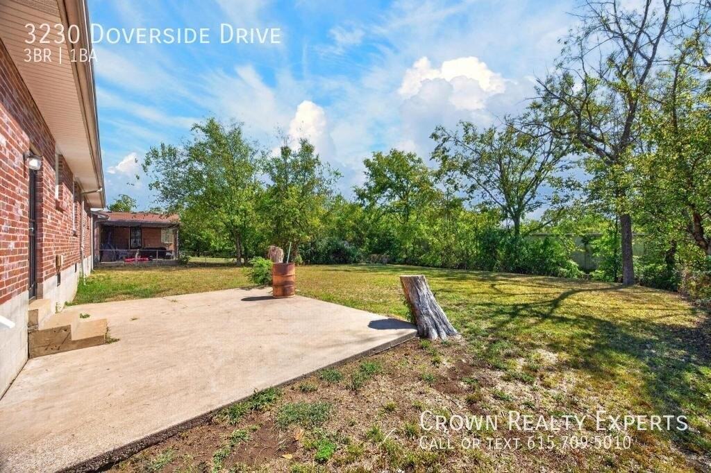 3230 Doverside Dr - Photo 2 of 42