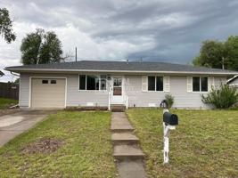 featured image of 1620 Main St