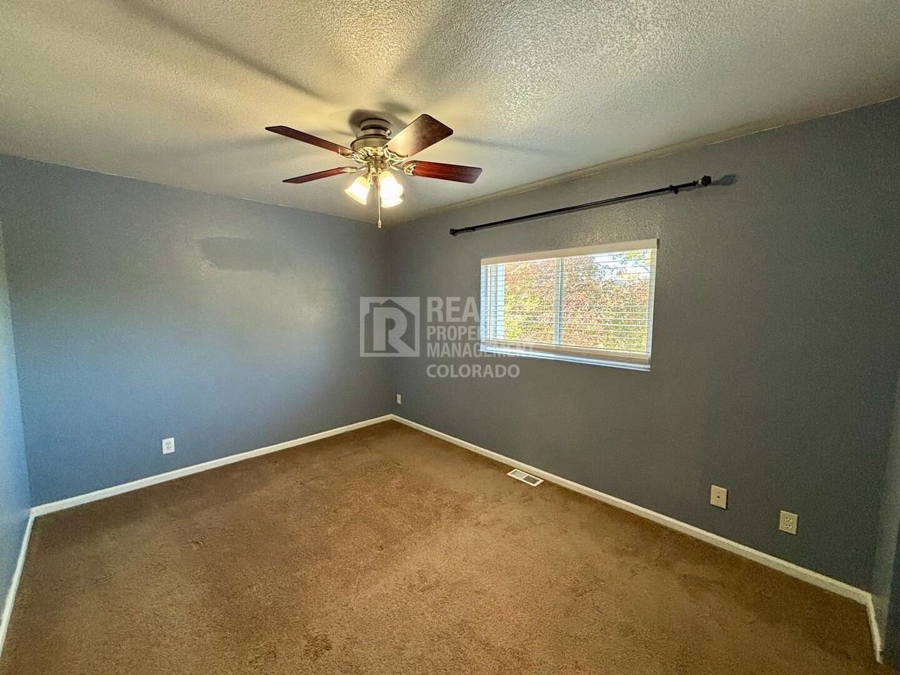 10993 Gaylord St - Photo 6 of 14