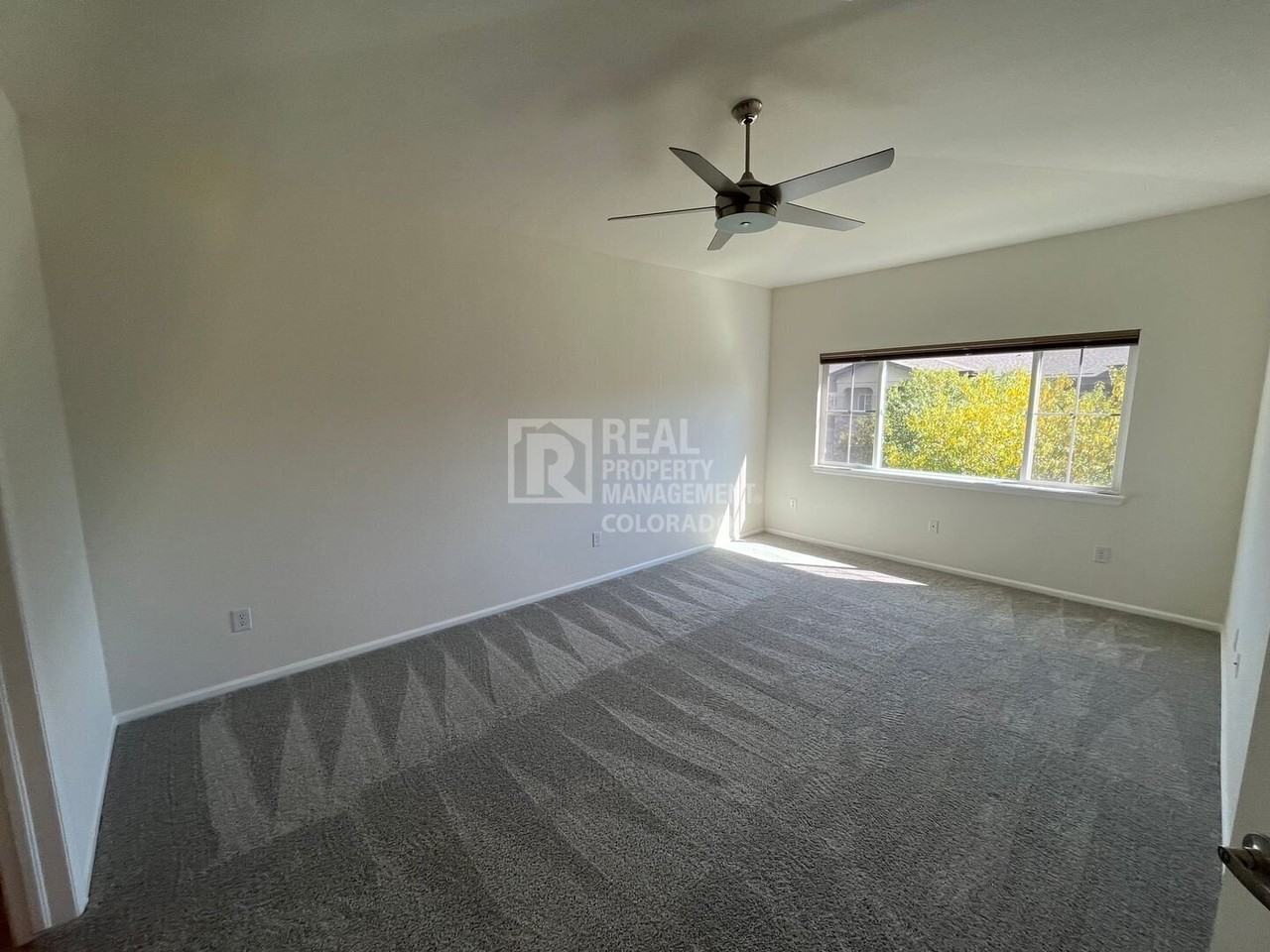 1122 Olympia Ave #C - Photo 4 of 16
