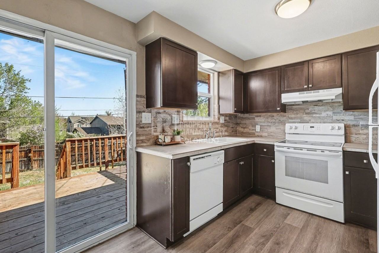 12473 W 8th Ave - Photo 7 of 22