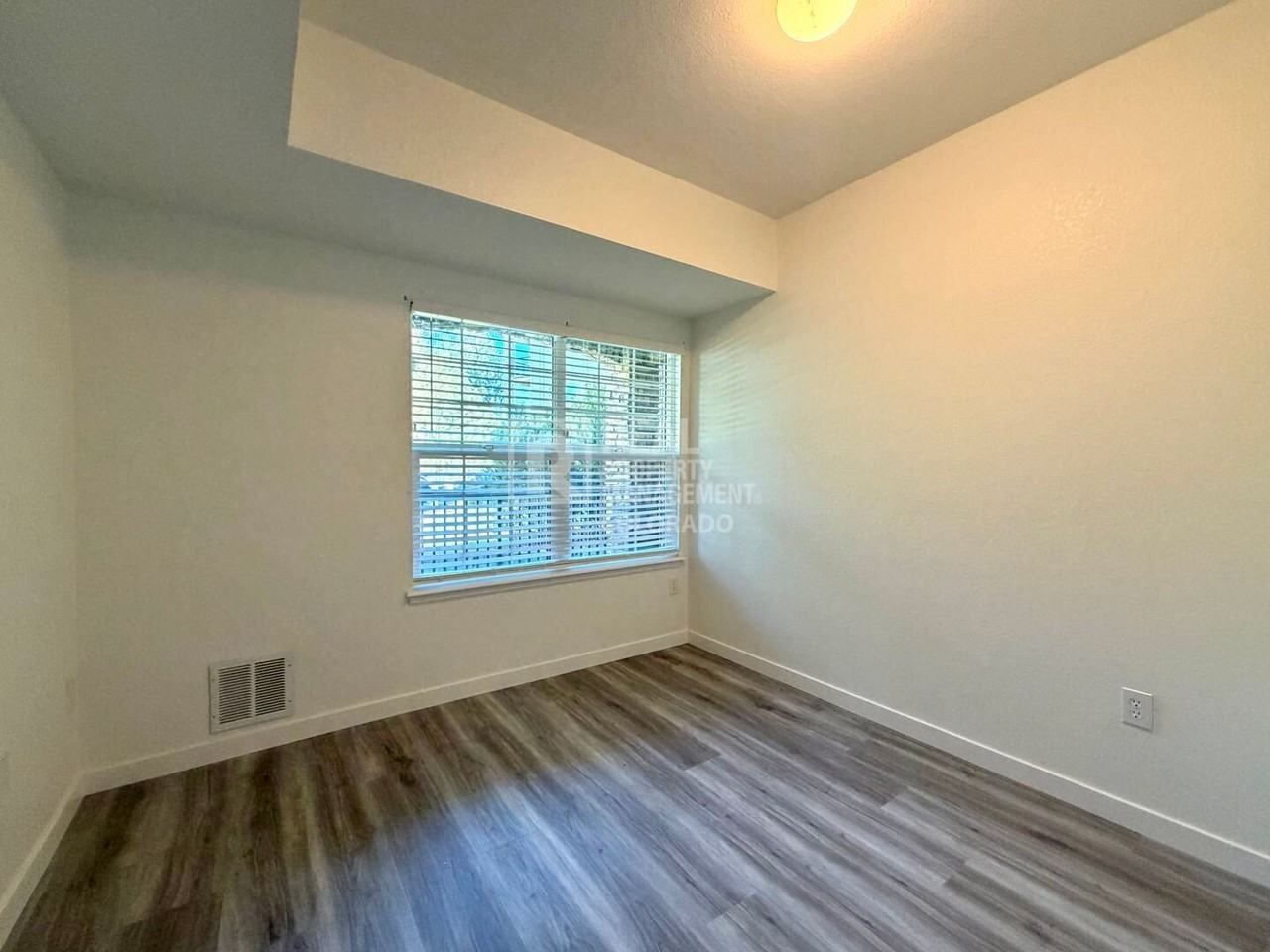 17209 Wilde Ave #106 - Photo 7 of 15