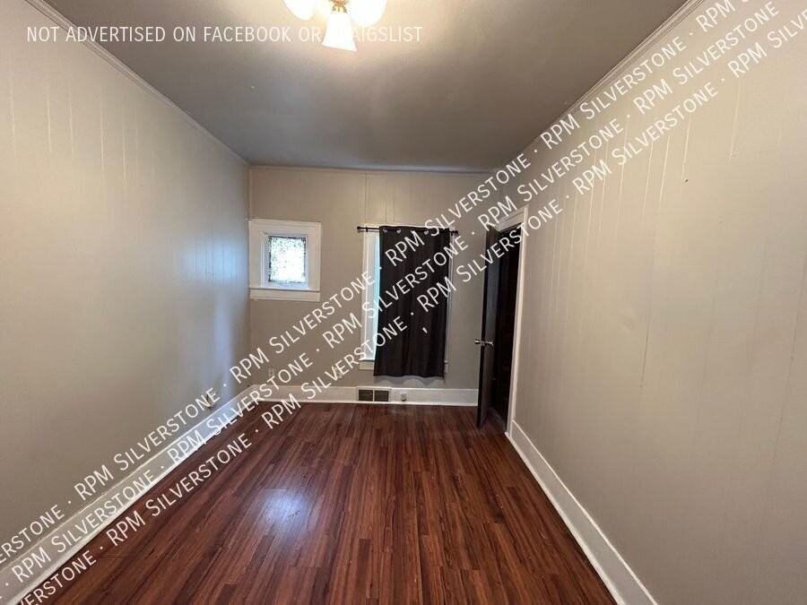 50 W Bernhard Ave - Photo 7 of 18