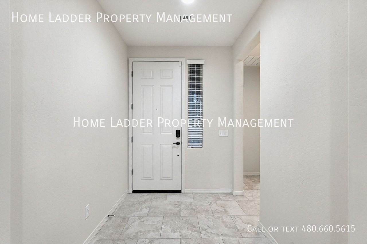 26324 N 165th Dr - Photo 5 of 39