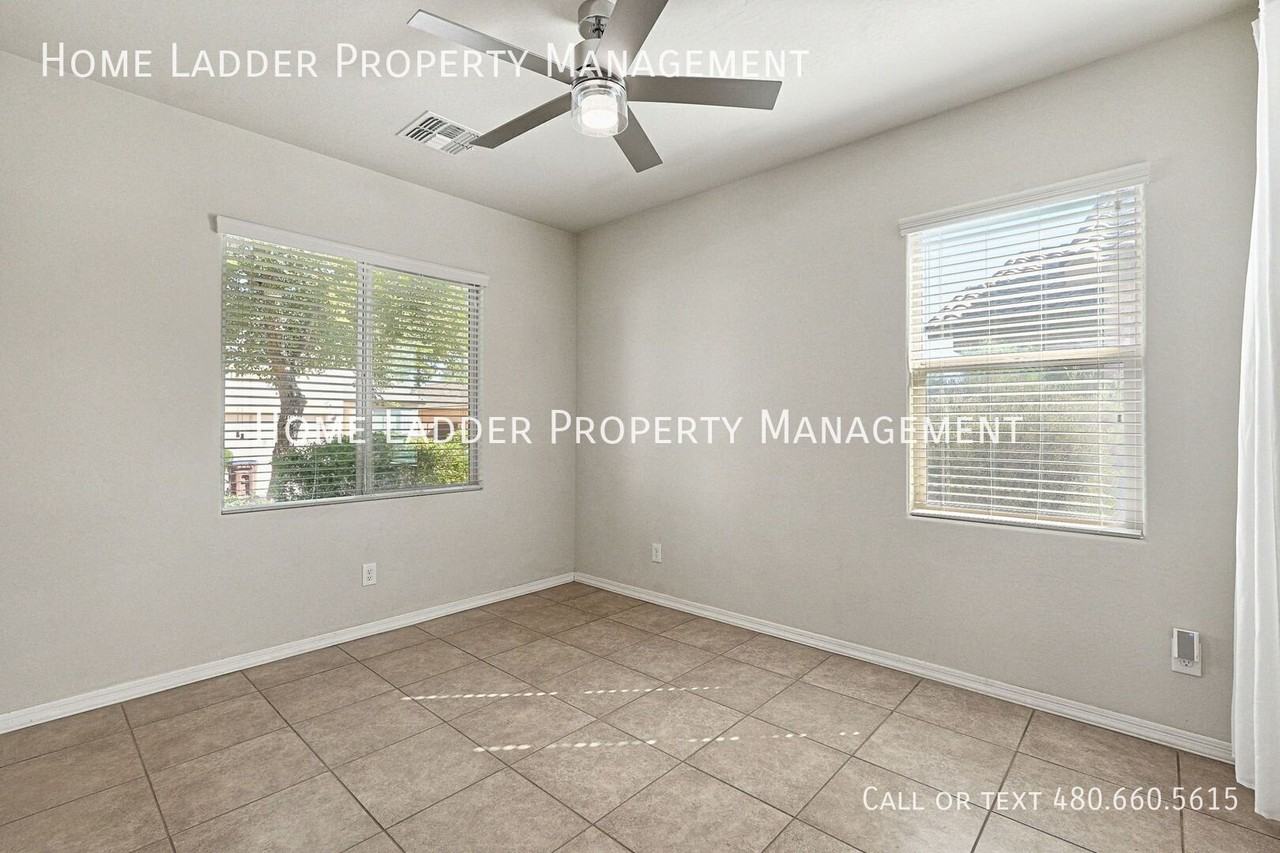41181 W Barcelona Dr - Photo 7 of 28