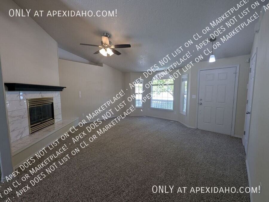 2921 S Juniper St - Photo 2 of 19