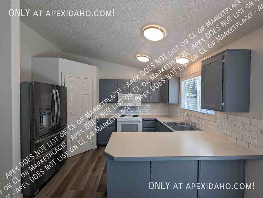 2921 S Juniper St - Photo 4 of 19