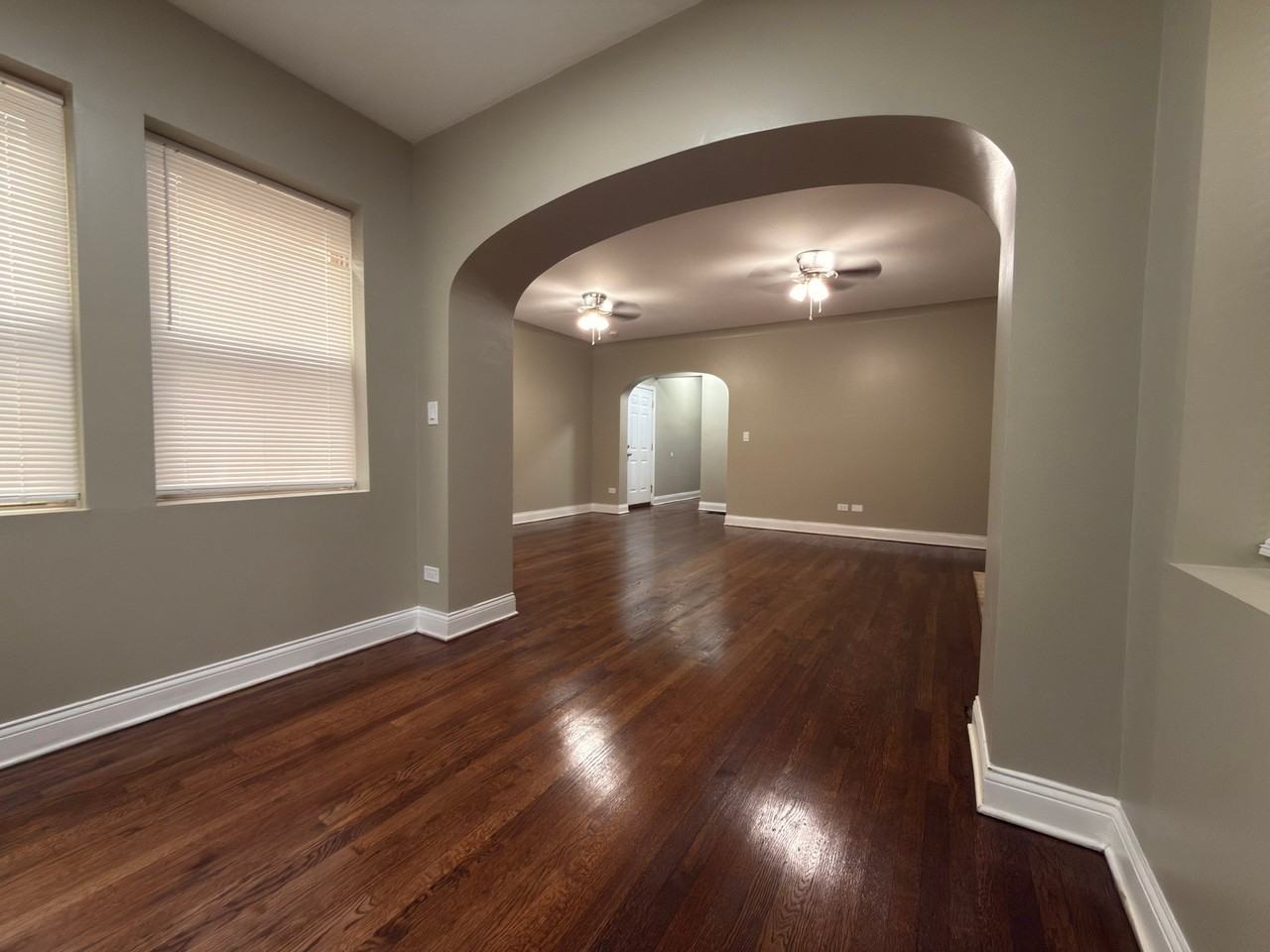 5026 S Michigan Ave #2B - Photo 4 of 4
