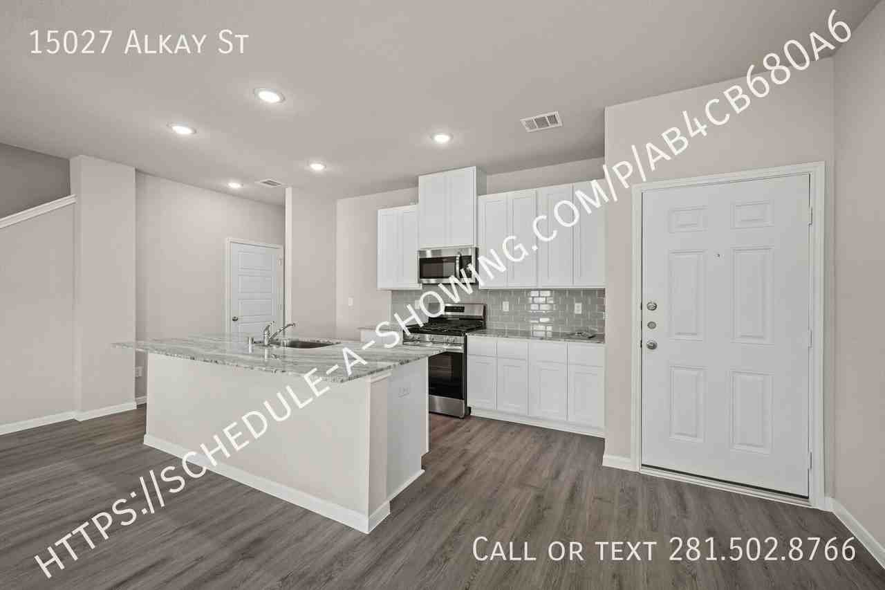 15027 Alkay St - Photo 2 of 12
