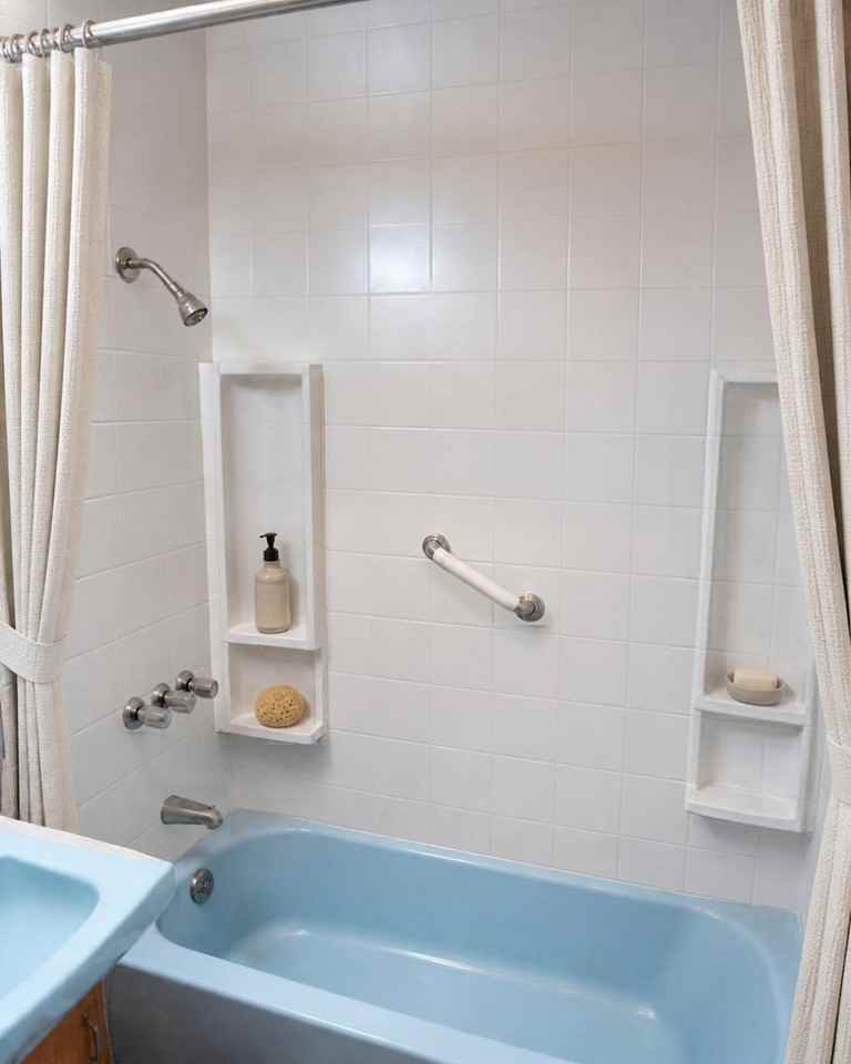 504 W Hillsdale St - Photo 4 of 9