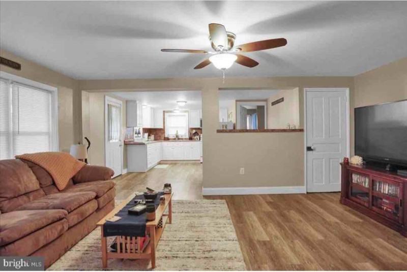 357 Lindbergh Ave #25 - Photo 4 of 13