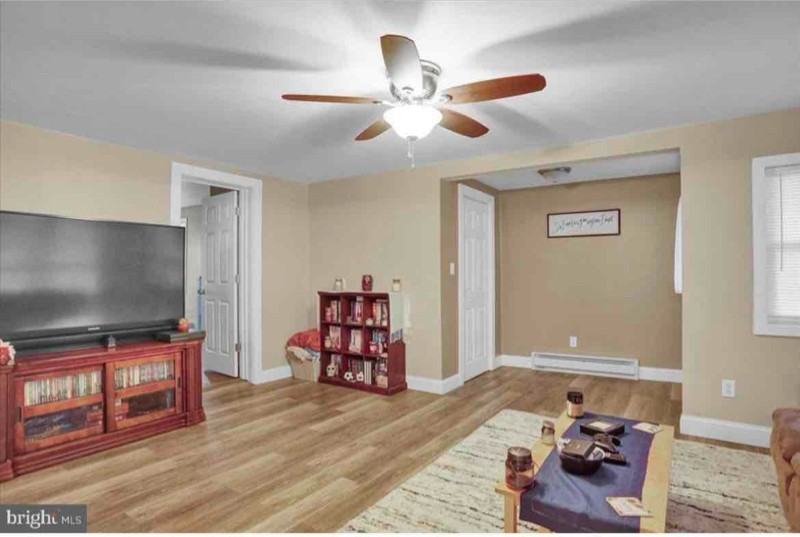 357 Lindbergh Ave #25 - Photo 7 of 13