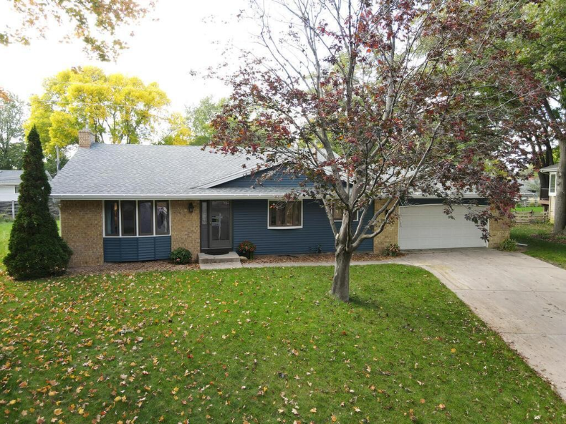 190 109th Ln Nw - Photo 2 of 32