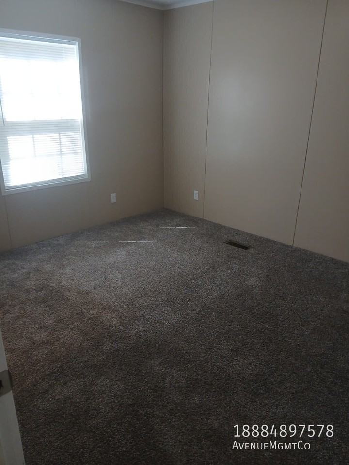 207 Old Tavern Ln #207 - Photo 4 of 9