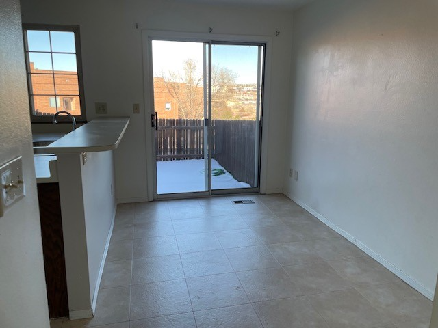 6729 Overland Dr - Photo 4 of 14
