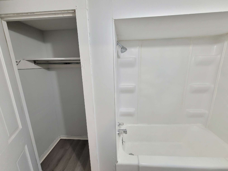 115 W Blanche St #2 - Photo 7 of 10