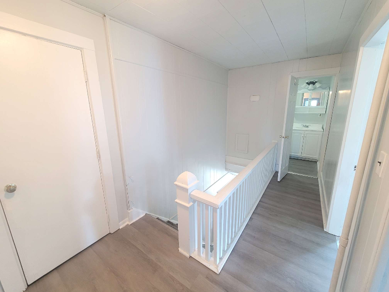 120 N Wiley St #2 - Photo 5 of 13