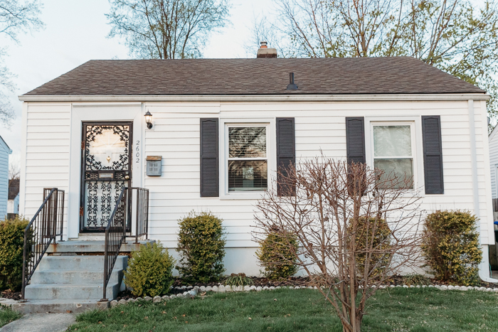 2602 Colin Ave - Photo 4 of 31