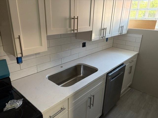 601 Pitt St #4 - Photo 3 of 17