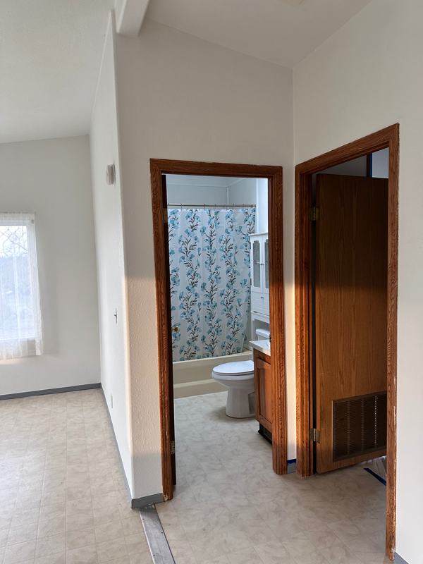 3288 Happy Valley Rd - Photo 4 of 4