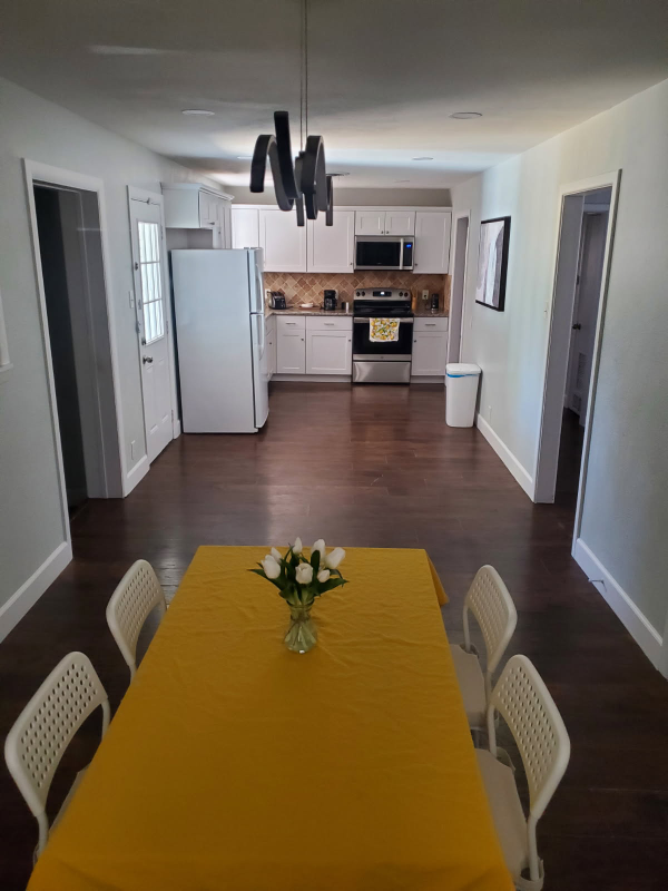 6701 Mike Dr - Photo 4 of 9