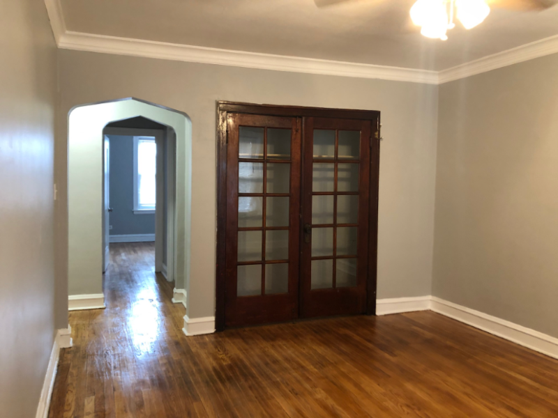 5600 S Francisco Ave #1 - Photo 4 of 5