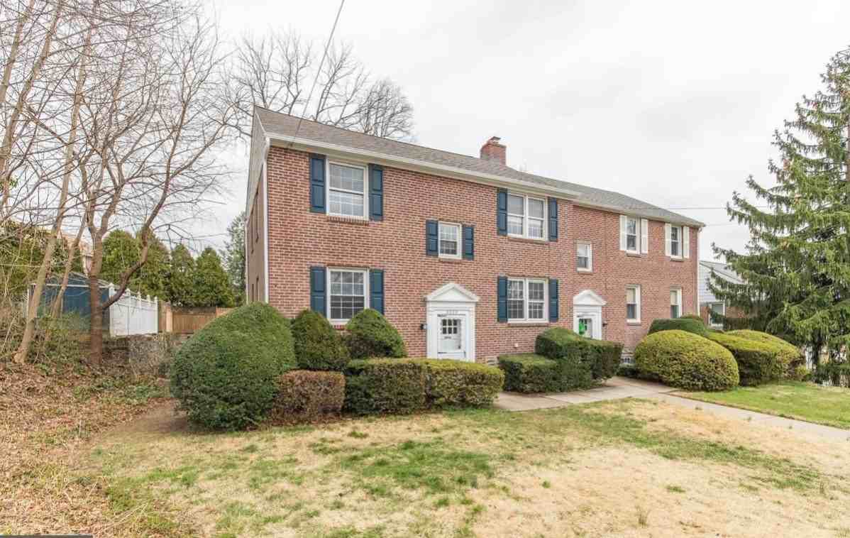 2223 Steele Rd #1 - Photo 2 of 11
