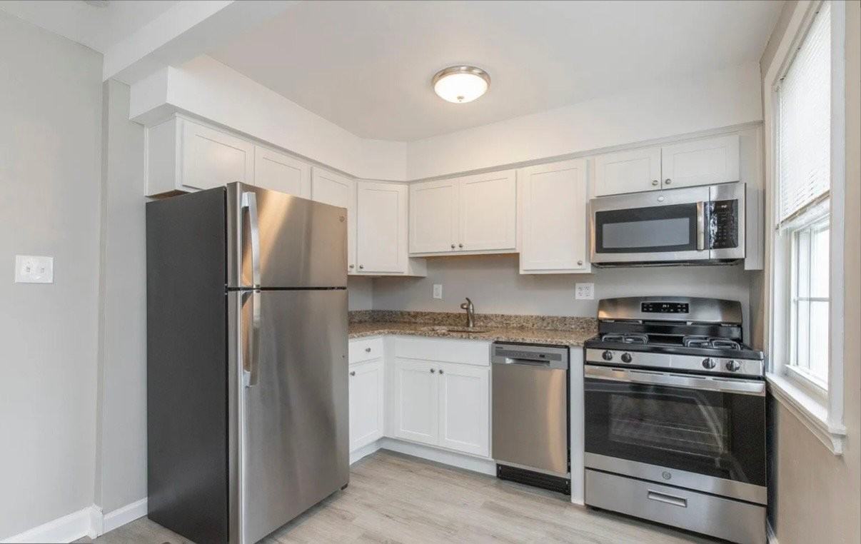 2223 Steele Rd #1 - Photo 6 of 11