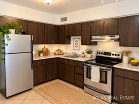 8315 N 61st Ave #04 - Photo 1 of 1