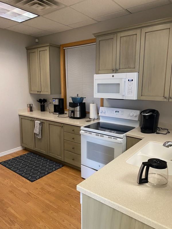 3949 W Yorkshire Dr - Photo 3 of 20
