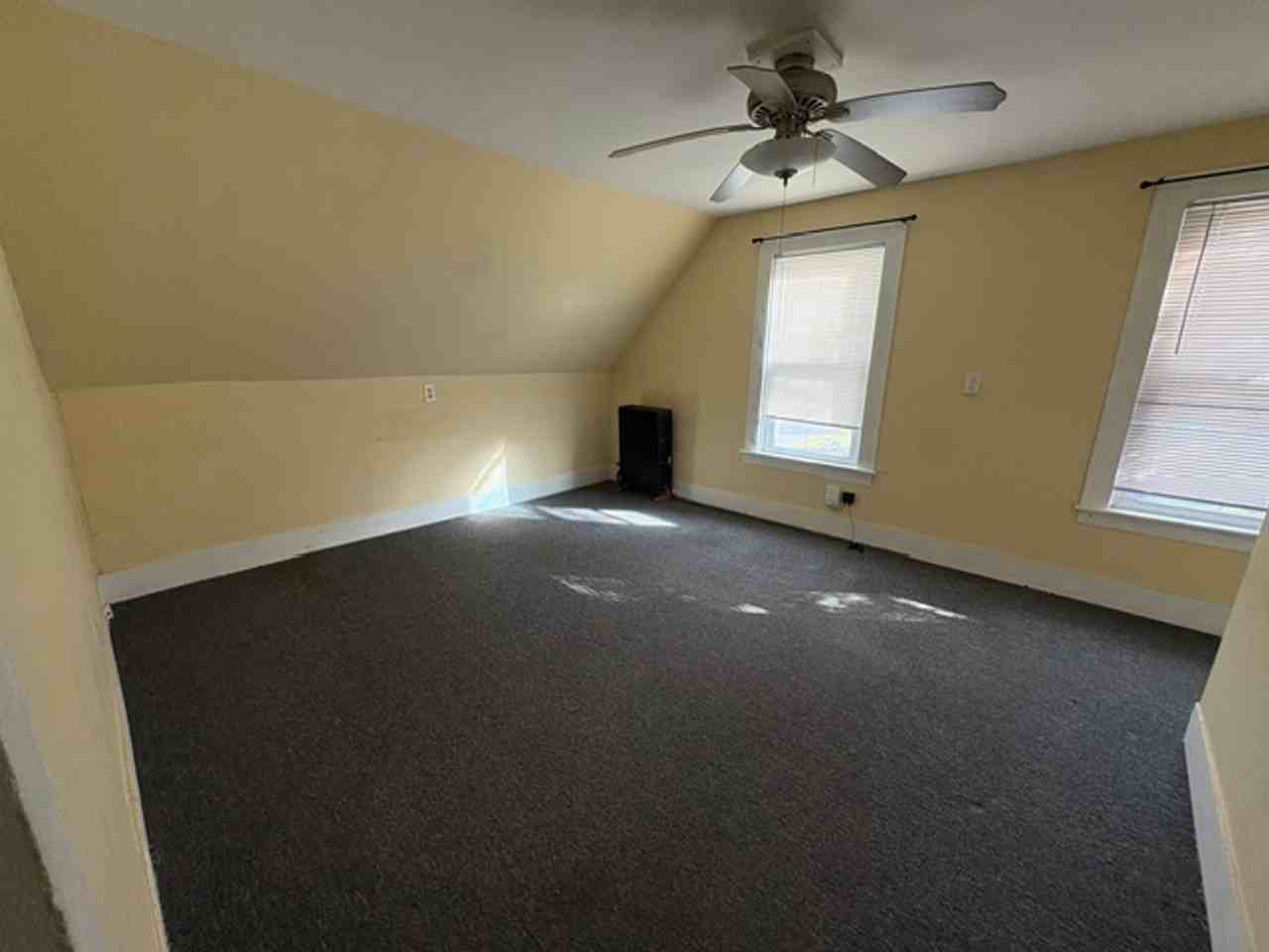 133 Spruce St #2 - Photo 7 of 31