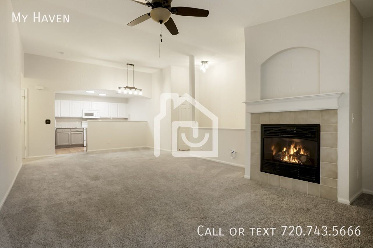 4232 S Blackhawk Cir Unit 5c - Photo 4 of 26