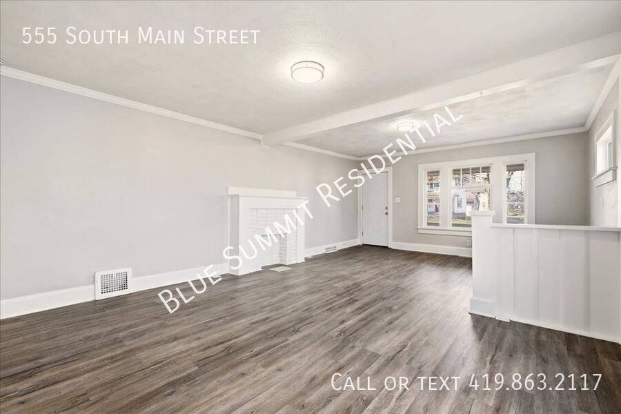 555 S Main St - Photo 7 of 17