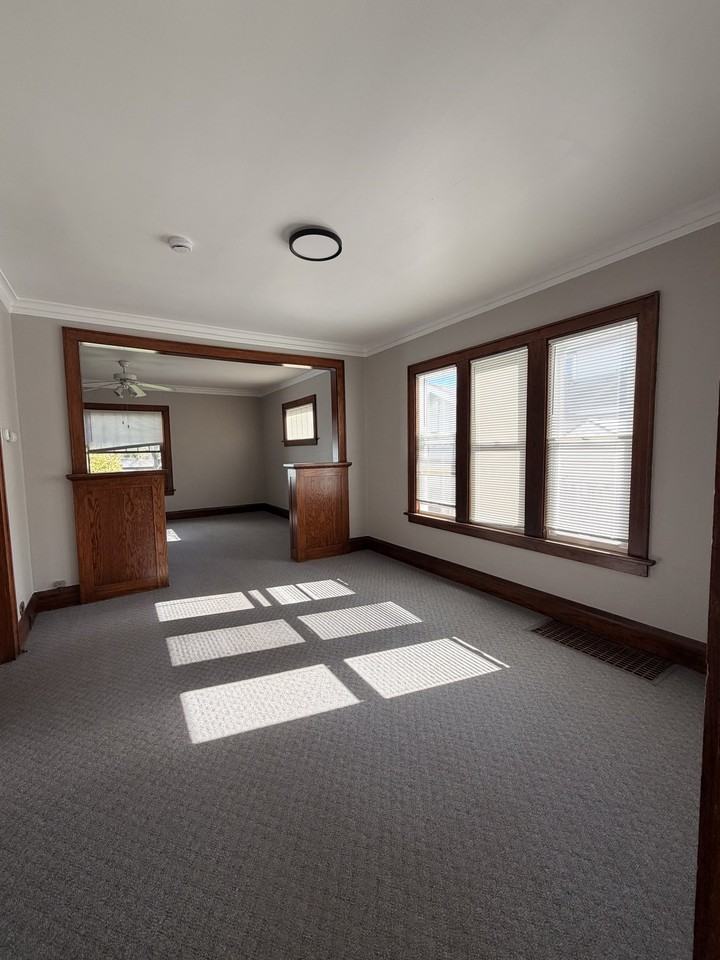 2331 Ogden Ave #1 - Photo 5 of 18
