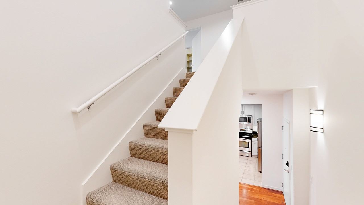 350 Broderick St #318 - Photo 7 of 20