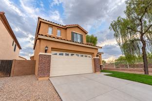 9627 W Mariposa St - Photo 1 of 1