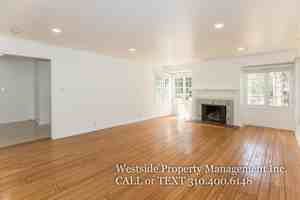 featured image of 215 25th St