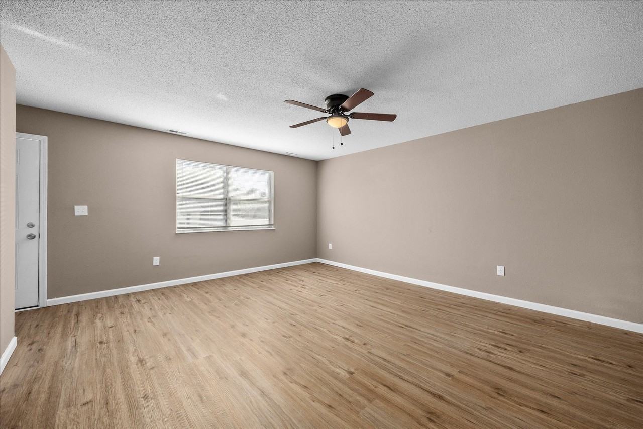 505 N Guernsey St #505 - Photo 5 of 18