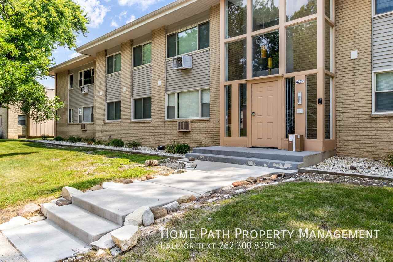 4222 S 51st St #8