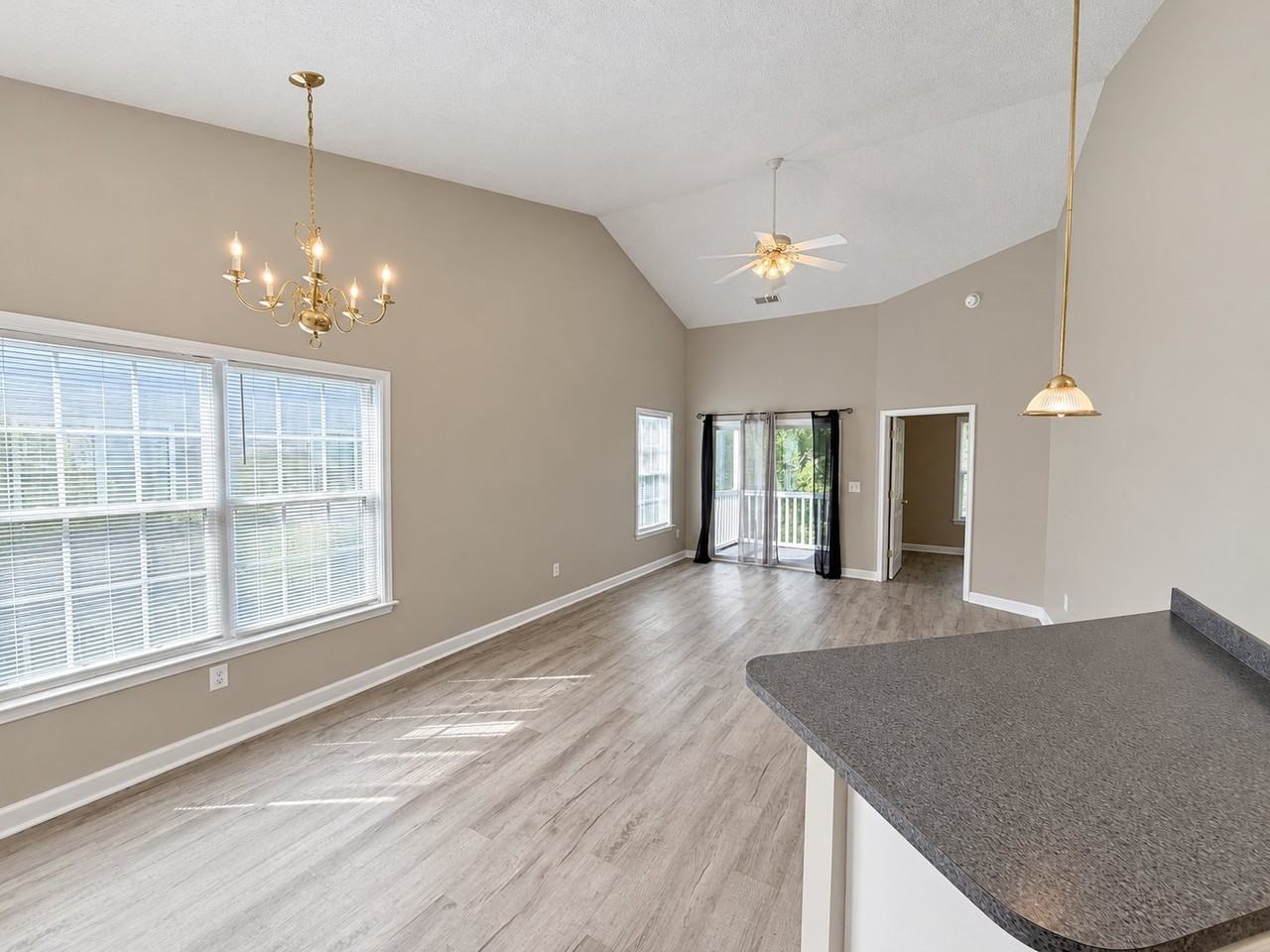 118 Westhaven Dr #4E - Photo 6 of 22