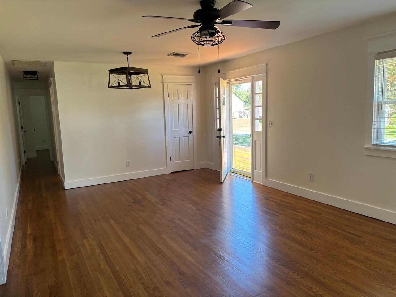 511 Cadmus Dr - Photo 5 of 15