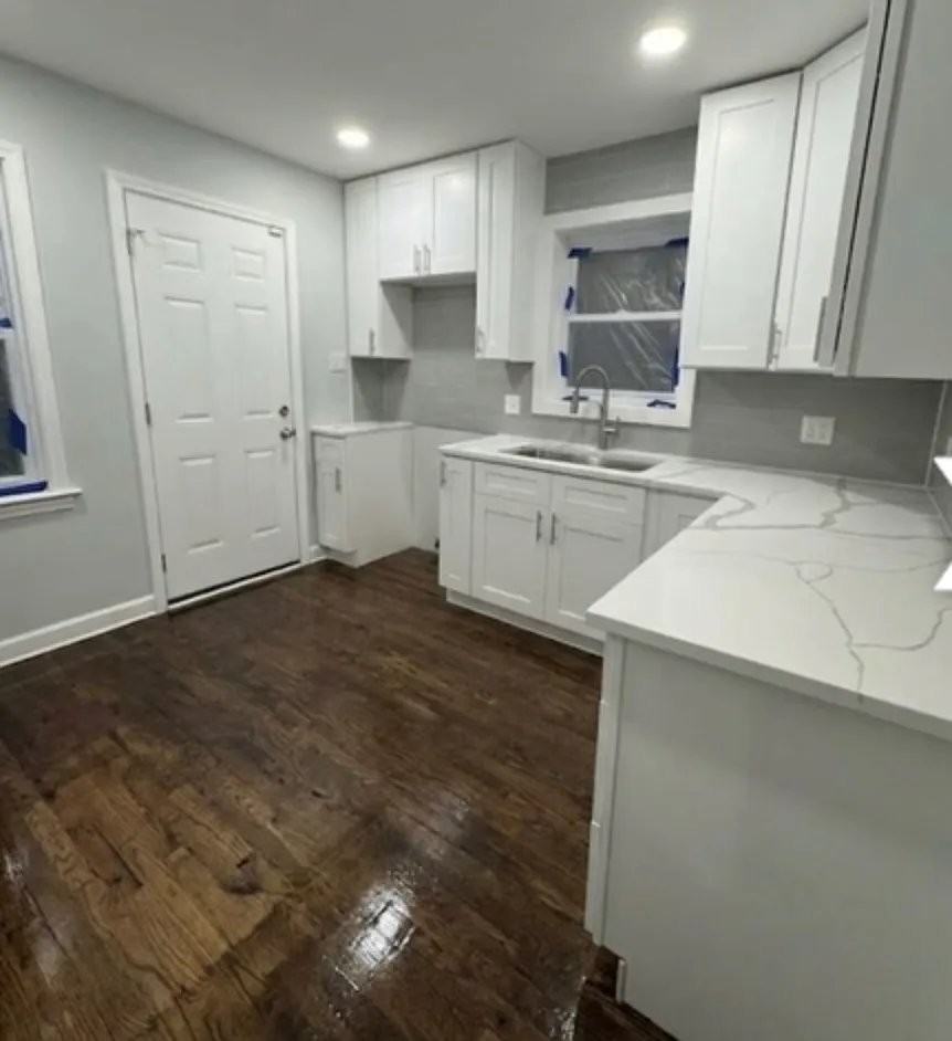 9344 S Michigan Ave - Photo 4 of 14