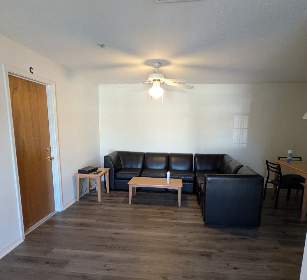 700 N Heritage Cir #721 - Photo 2 of 13